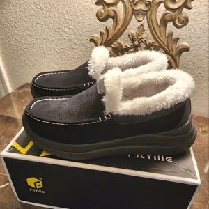 Cozy FITVILLE Women's Shoes New In Box